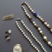 B35 - Long sautoir - collier de perles de Murano multicolores & fausses perles