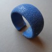 B50 - Bracelet manchette cuir & galuchat bleu GUIOT DE BOURG