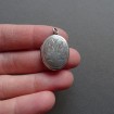 B66 - Medallion for photo - pendant engraved "Tulips"