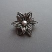 B81 - Antique "Flower" brooch in silver filigree