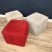 Pouf cube moquette vintage rouge