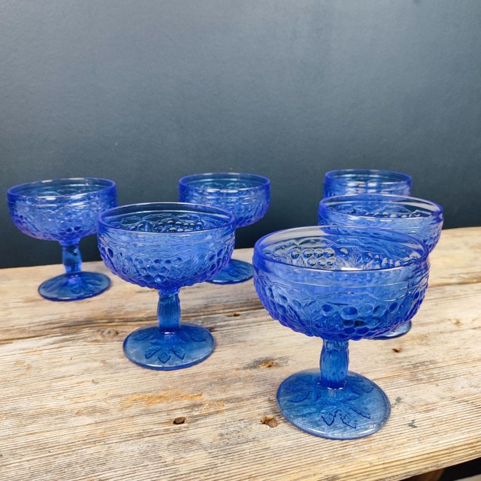 6 Coupes à glace ou dessert en verre moulé bleu Vintage - Le