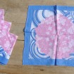 8 Serviettes VINTAGE bleues à fleurs roses